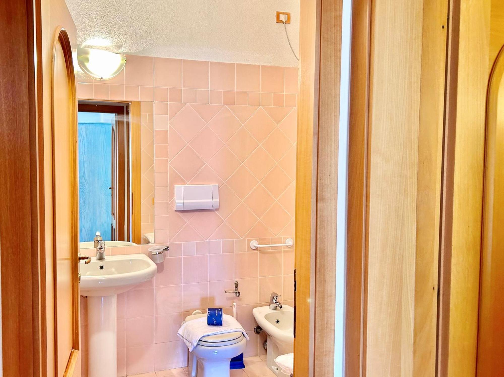 مارينيلاّ Residence With Private Beach In Marinella الغرفة الصورة